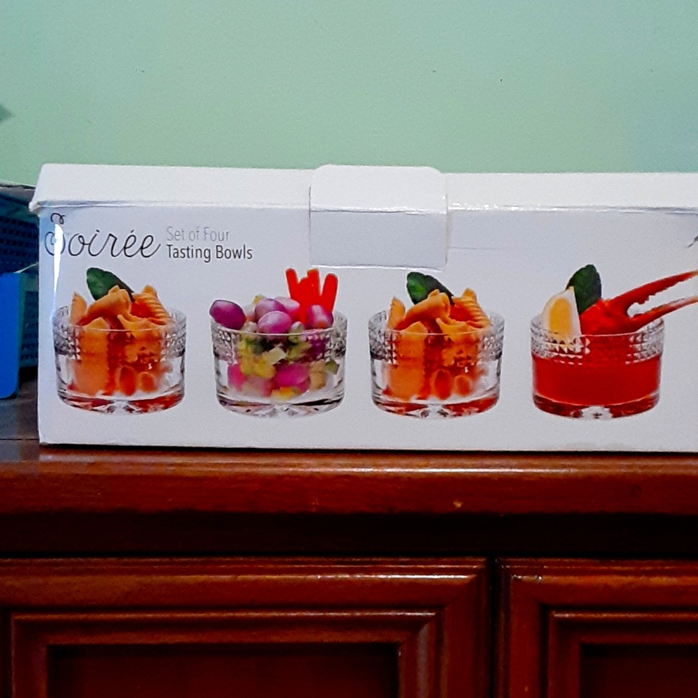 Crystal Tasting Bowls
